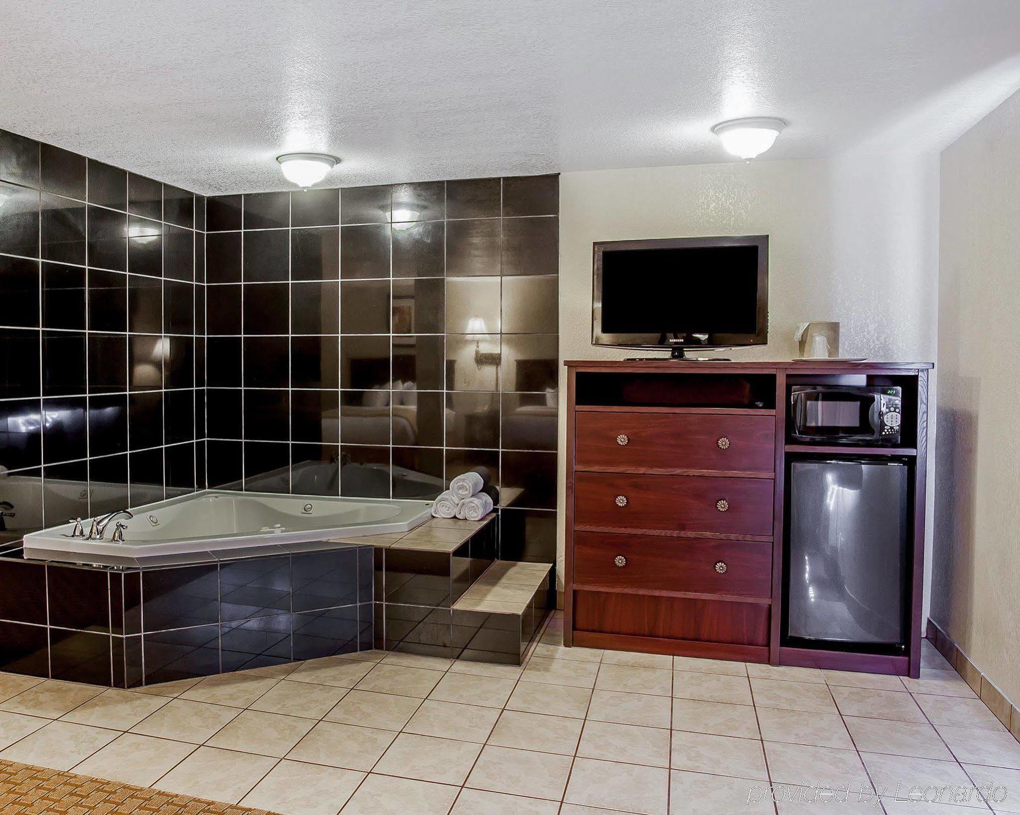 Quality Inn And Suites Toppenish Zewnętrze zdjęcie