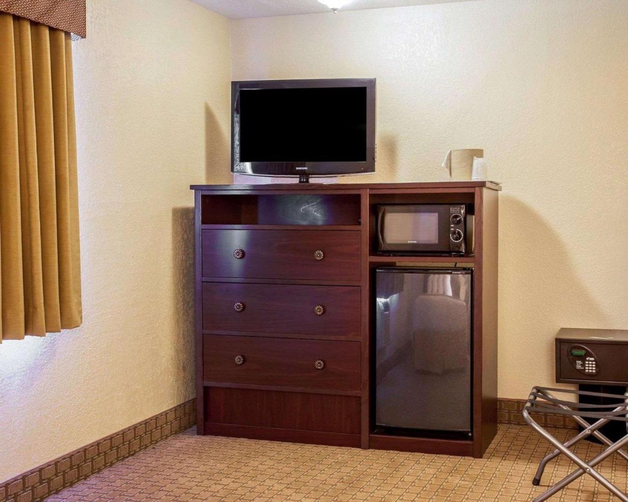 Quality Inn And Suites Toppenish Zewnętrze zdjęcie